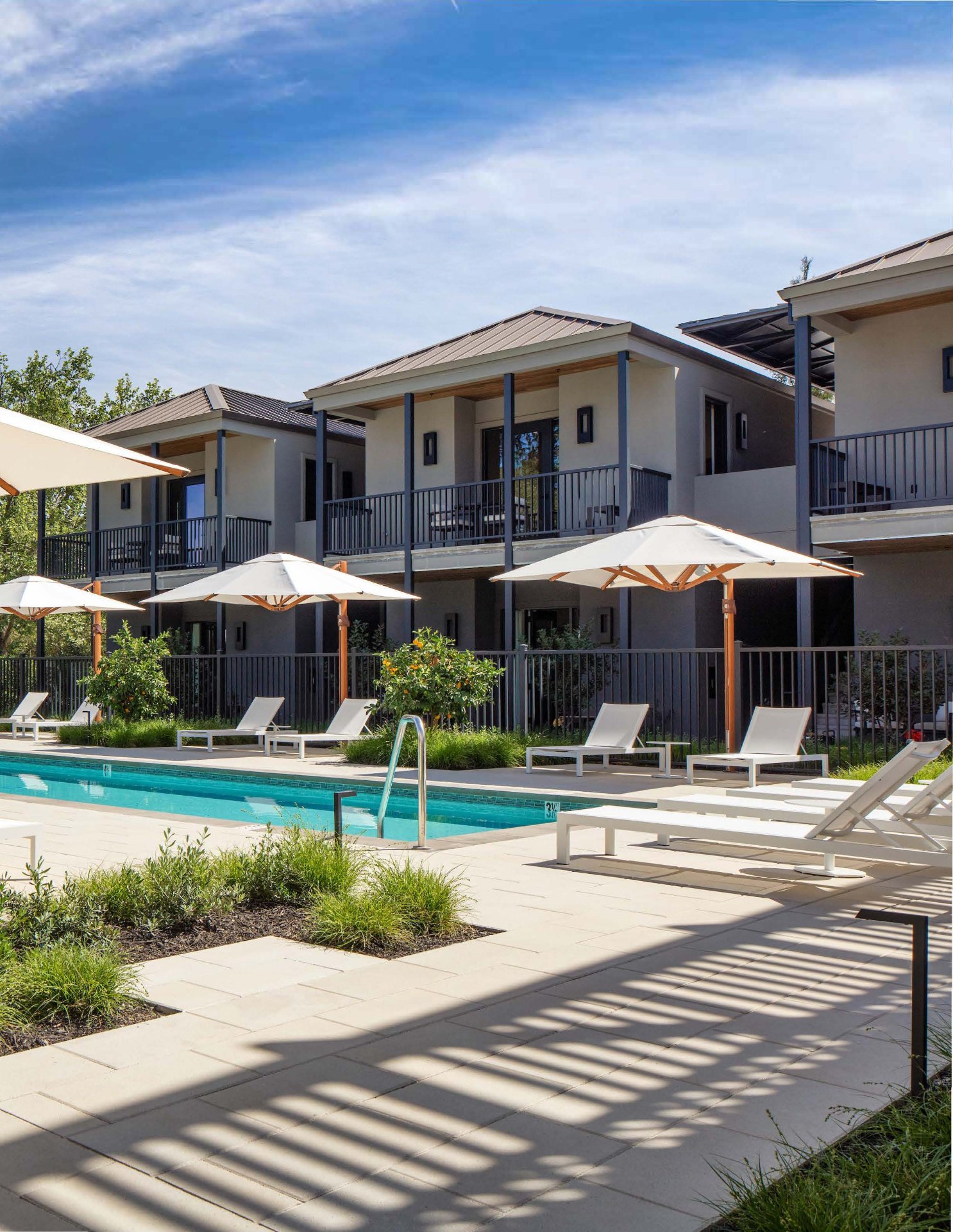 Pool courtyard at Duchamp Healdsburg.