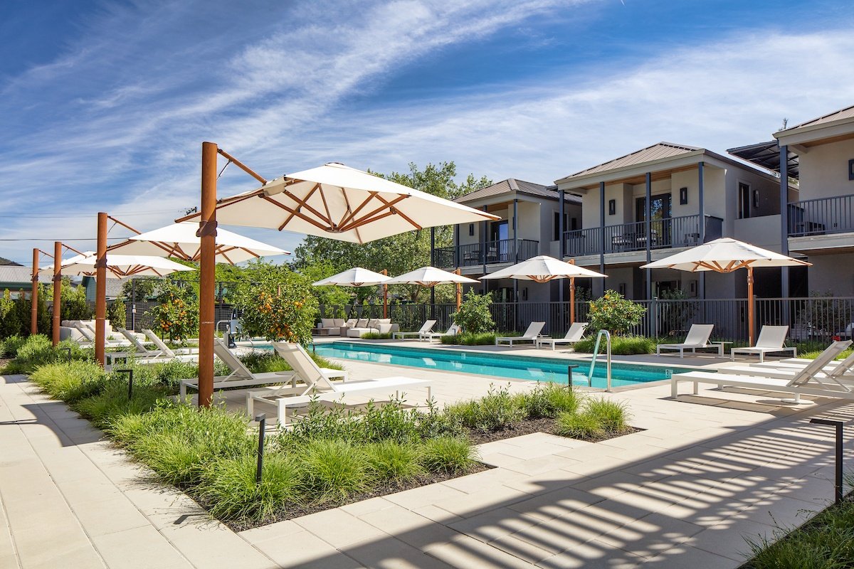Pool courtyard at Duchamp Hotel Healdsburg.